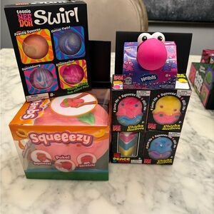 Swirl Squeeze Toy - Pink